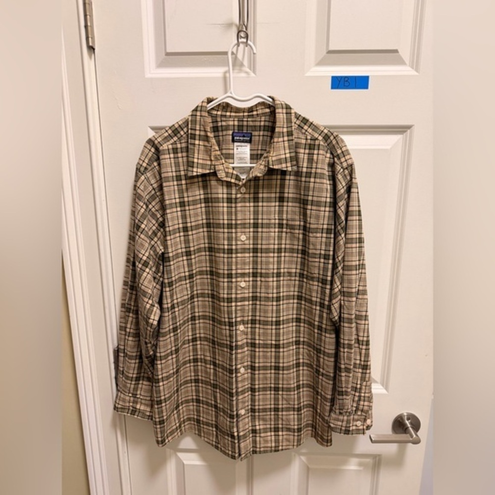 Mens Patagonia Long Sleeve Button Down Shirt